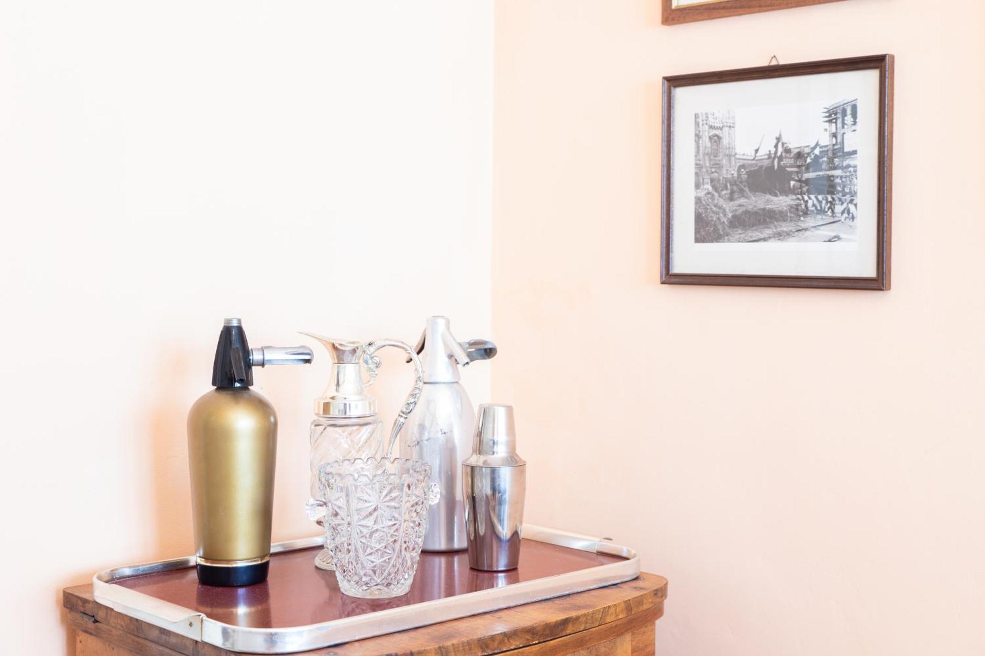 Duomo Walking Distance Elegant Flat With View Apartman Milánó Kültér fotó