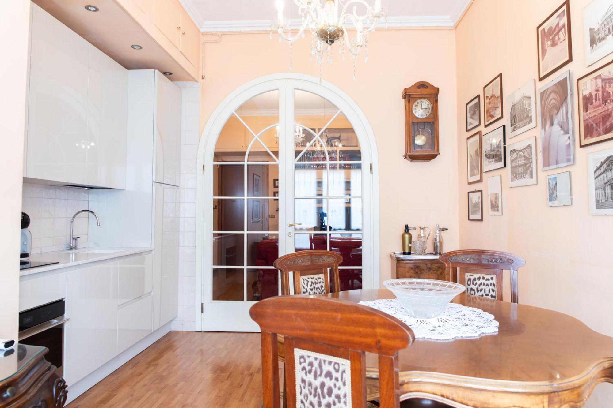 Duomo Walking Distance Elegant Flat With View Apartman Milánó Kültér fotó